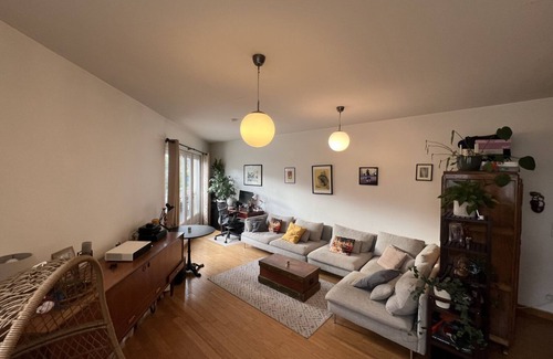 Epinettes Apartment | Bright and comfortable 2-bedroom /available during 2024 Olympics!nn