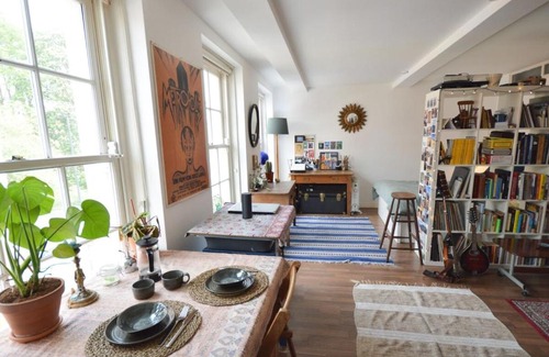 Saint Paul's Apartment | Bright and Cosy Studio Apartment in Stokes Croft