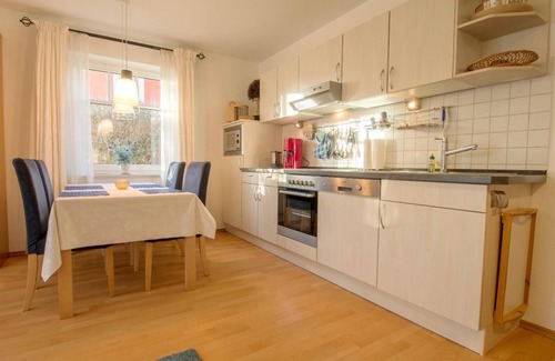 Zingst Apartment | Bright and friendly furnished apartment in a central and quiet location! -