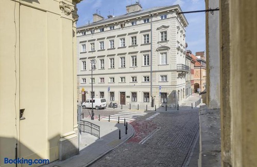 Nowe Miasto Apartment | Bright and modern apartment in the heart of the Old and New Town