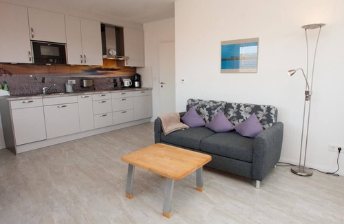 Wittmund Apartment | Bright and open: The homely apartment, which was completed in 2017