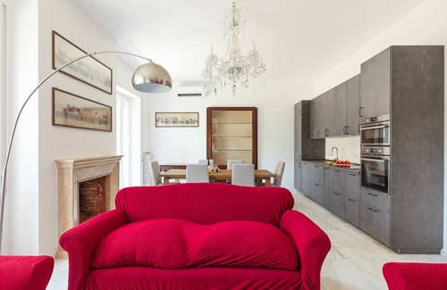 Quartiere III Pinciano Apartment | Bright and Spacious 5BR Apartment in Pariol