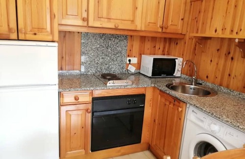 Taull Apartment | Bright apartment with balcony - Falcó 7