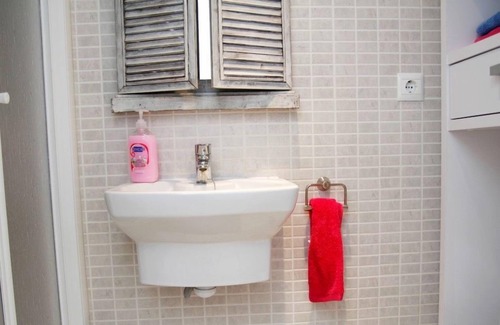 Palamos Apartment | BRIGHT APARTMENT A FEW METERS FROM THE BEACH