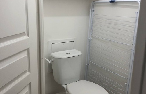 Bastide-Brazza Apartment | Bright apartment, close to the tram, parking and breakfast
