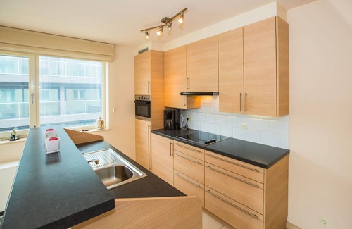 Middelkerke Apartment | Bright apartment with terrace