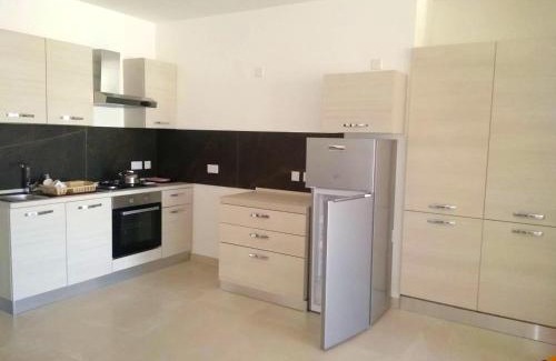 Ghajnsielem Apartment | Bright apartment with sea view in Għajnsielem - 120 sqm