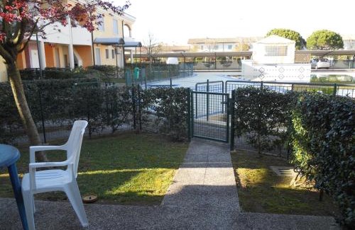Bibione Lido del Sole Apartment | Bright apartment with private garden