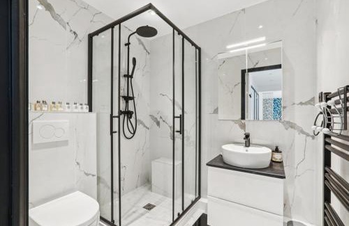 Cannes Apartment | Bright apartment with terrace – Cannes