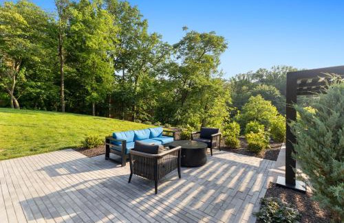 Radnor - Fort Myer Heights Apartment | Bright Arlington Apartment - Metro Access&Parking