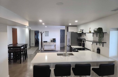 Northwest Arvada House | Bright Charm Basement in Arvada | Hilltop Hideout