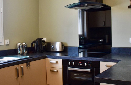 Olonzac House | Bright cheerful 3 Bedroom home over single level with fantastic outdoor space.