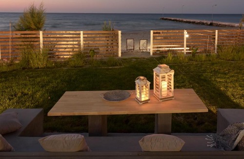 Alykes Villa | Bright Coast Superior