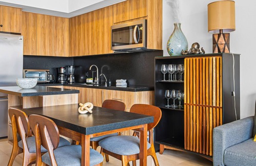 Bucerias Condo | Bright coastal condo with pool access, private balcony & fast Wi-Fi