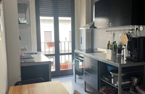 Borgo-Sanzio Apartment | Bright, comfortable and inexpensive private rooms, 10 min from the historic center!