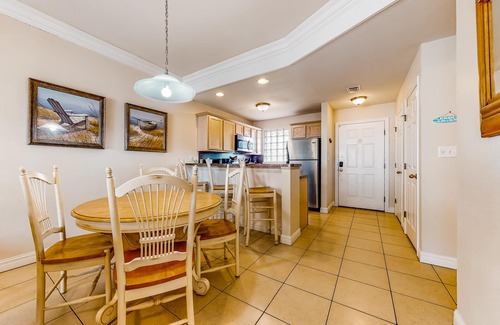 South Padre Island Condo | Bright & Contemporary Home with Shared Pool & Central Location