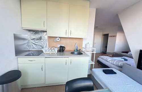 Donaustadt Apartment | Bright Cozy Home Entire Place Close to Metro U1,u6