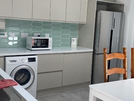 Glasnevin House | Bright en-suite room in Dublin
