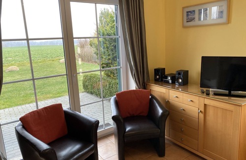 Dassow Apartment | Bright, family-friendly apartment near the beach