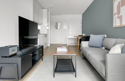 Favoriten Apartment | Bright Favoriten 1BR w/Gym & Roof, near Belvedere Palace, by Blueground