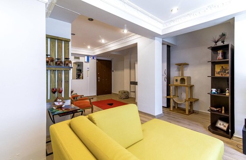 Besiktas Apartment | Bright Flat, 5 min to Kanyon and Akmerkez Mall