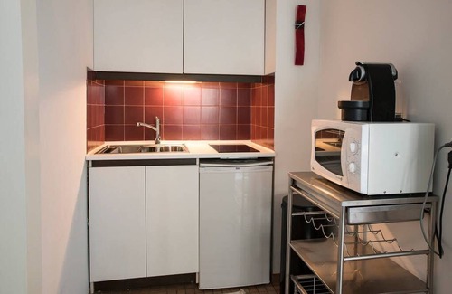 Bordeaux Golden Triangle Apartment | Bright flat in the heart of the city, prestigious location