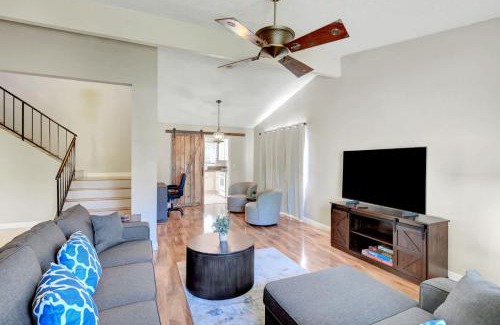 Green Valley North House | Bright Fun Spacious Home with Pool