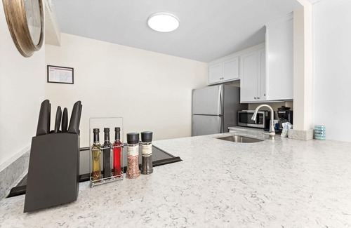 Port Canaveral Condo | Bright Ground Floor Corner Unit - Next to Pier & Ocean!