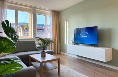 Old Town Apartment | Bright modern apartment, 100m from Sarajevo City Hall & Old Town