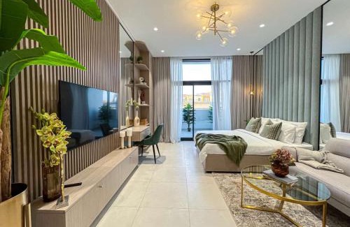 Discovery Gardens Apartment | Bright New Studio with Pool & Gym Access, 5 min from Gardens Metro