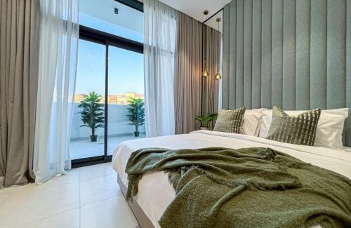 Discovery Gardens Apartment | Bright New Studio with Pool & Gym Access, 5 min from Gardens Metro