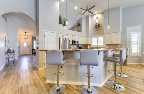 Paradise Valley Village Cottage | Bright North Phoenix Home w/Private Yard + Pool!