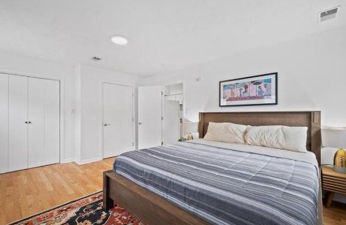 Pittsburgh Apartment | Bright, Quiet and Modern 1Bdr Apartment in Millvale, Lawrenceville