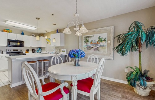 Gulf Place Condo | Bright Santa Rosa Beach Villa w/community pools & hot tub - Next to Gulf