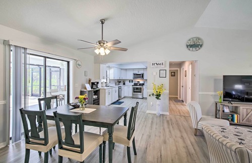 Sebastian Highlands Cottage | Bright Sebastian Home w/Pool ~ 7 Mi to Beach!