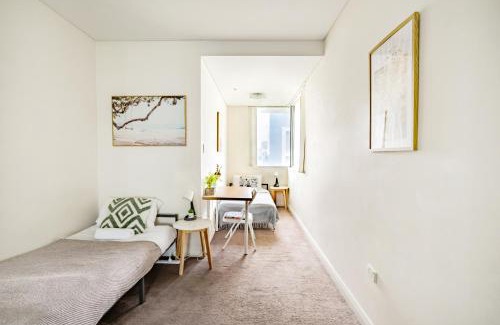 Mascot Apartment | Bright & Spacious Apartment with Private Balcony