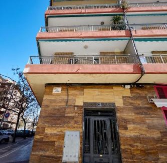Pla del Bon Repos Apartment | Bright &Spacious Escape