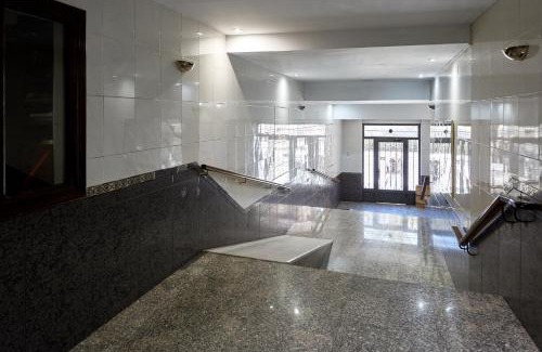 Pla del Bon Repos Apartment | Bright &Spacious Escape