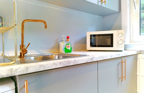 Gorgie Apartment | Bright & Spacious Flat by Murrayfield Stadium