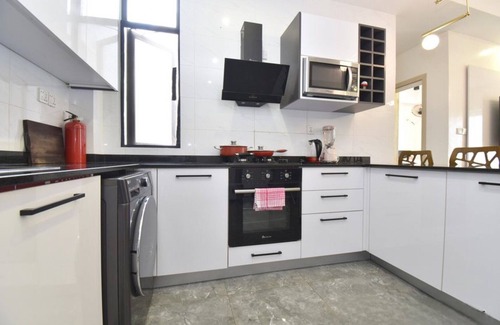 Remera Apartment | Bright Stay