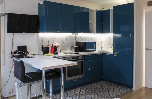 Issy-les-Moulineaux Apartment | Bright Studio Of 29m² Near Paris