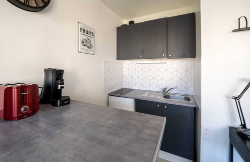 Antigone Apartment | Bright studio in the heart of Antigone