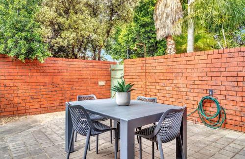 Brighton House | Brightly Beachside - Where Jetty Rd meets the Ocean