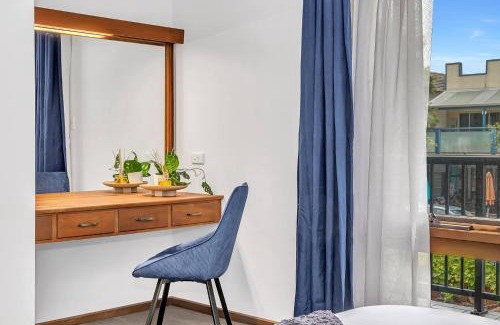 Brighton House | Brightly Beachside - Where Jetty Rd meets the Ocean