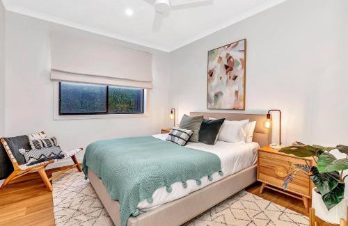 Brompton House | 'Brightly Brompton' A Family Delight by the Park
