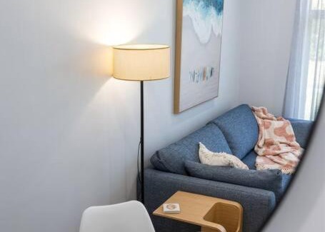 Brighton Apartment | Brighton Breeze Retreat - 1BR, parking, Wifi