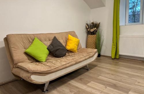 Stuwerviertel Apartment | Brilliant Souterrain Apt. - Prater Amuesement Park