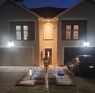 MacGregor House | Bring the Crew! 4BR Luxe Pad, Backyard Magic & City at Your Door