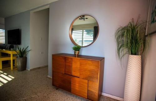 Catano Apartment | Brisa Tropical en la Isla del Encanto
