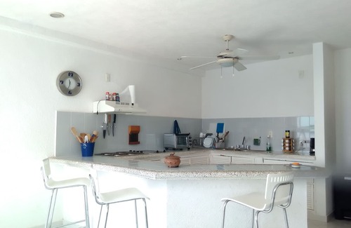 Acapulco Tradicional Apartment | Brisas de Boca Chica complex
